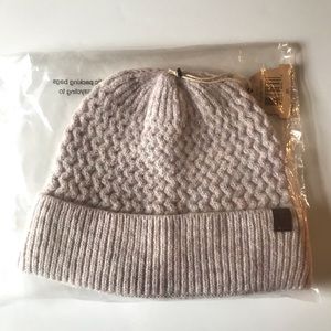 Verdict Bedhead Beanie